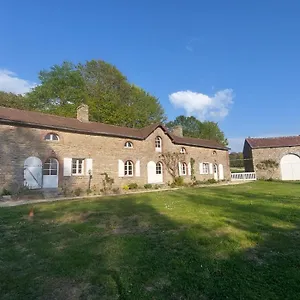 Les Jardins De Bathilde - Au Sein Du Chateau De Bothane Maison d'hôtes Guidel